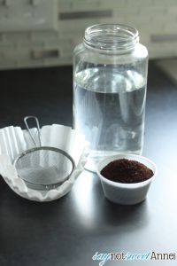 How to make Cold Brew Coffee the easy way! Perfect for iced coffees in the hot months, or just because. | saynotsweetanne.com